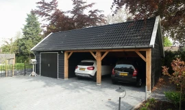 Houten kapschuur met carport.00
