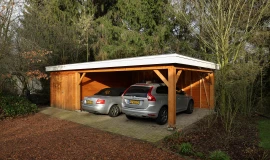 Houten garage met carport.00