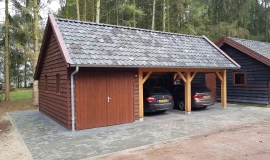 Houten kapschuur met carport.00