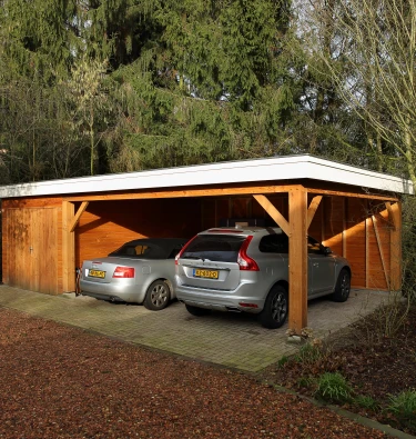 Houten garage met carport.00