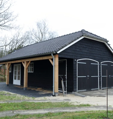 Houten nostalgische garage.00