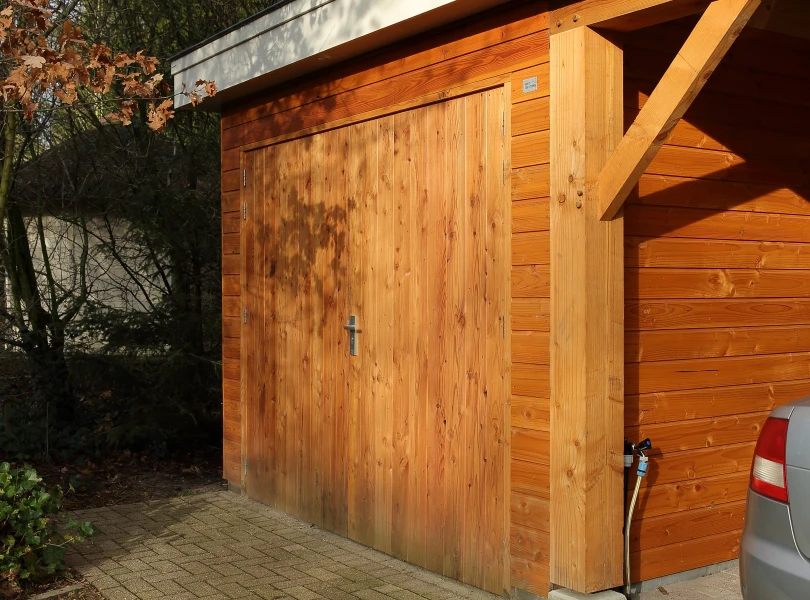 Houten garage met carport.02