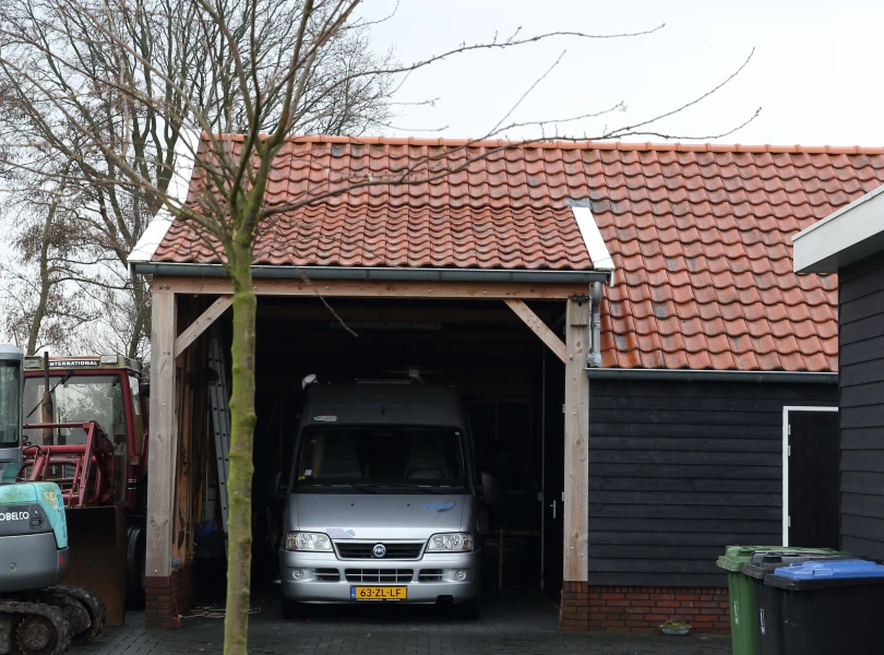 Houten nostalgische garage.02