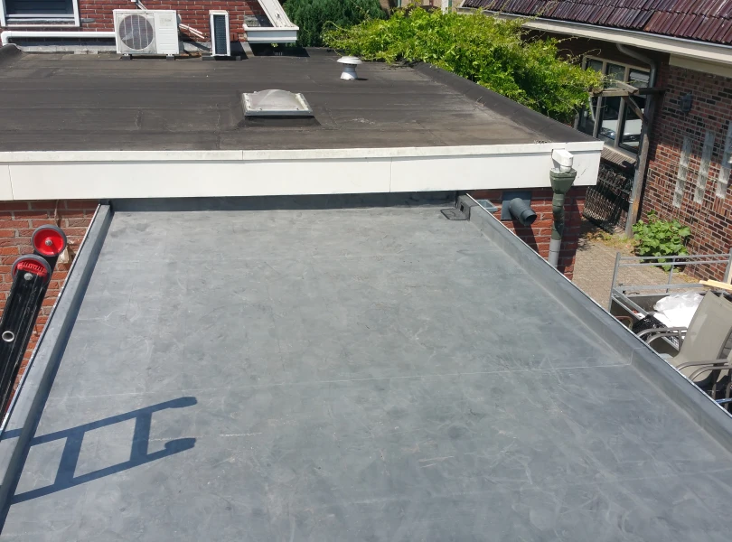 Berging met overkapping.03