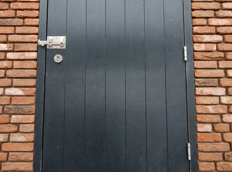 Klassieke garage met paardenstallen.04