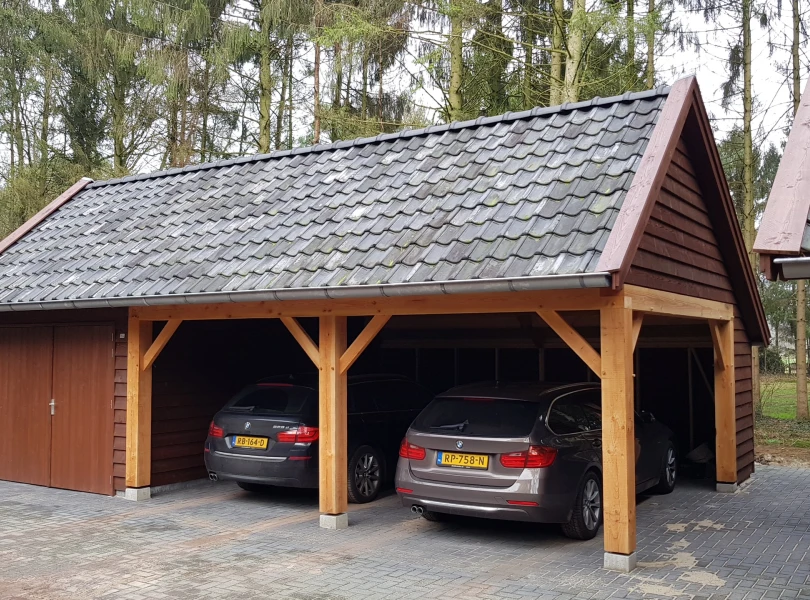 Houten kapschuur met carport.05