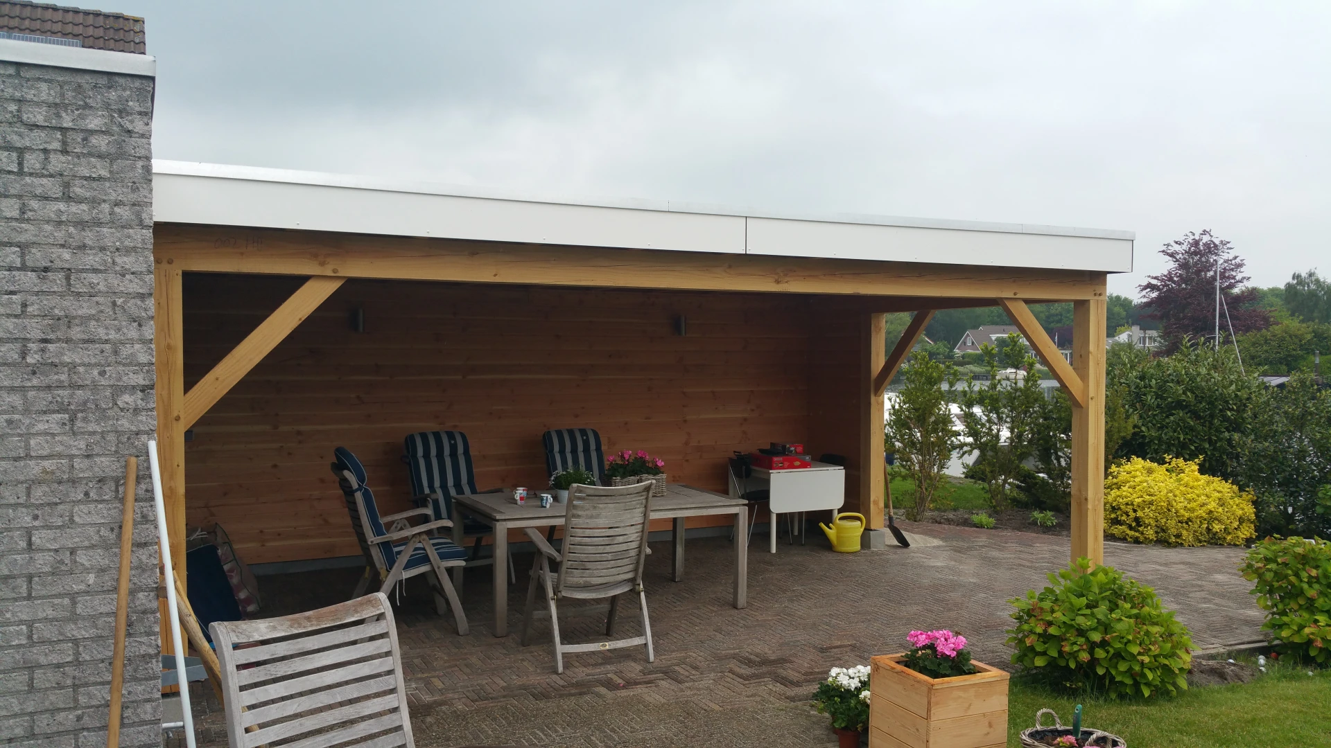 Houten overkapping.00