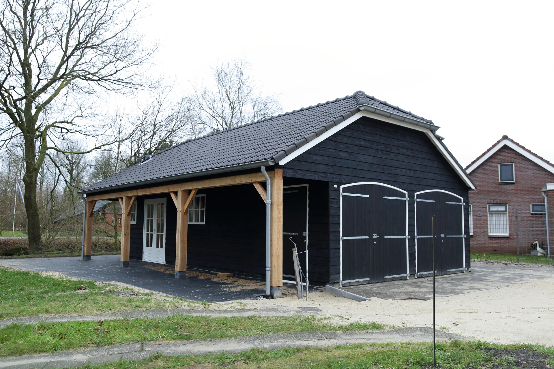 Houten nostalgische garage.00