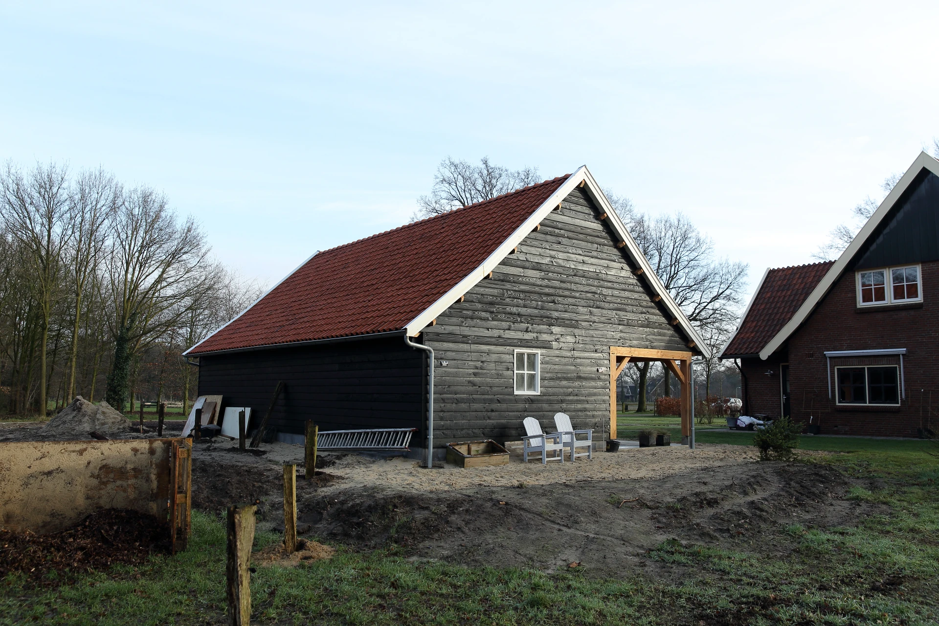 Houten garage met knikdak.02