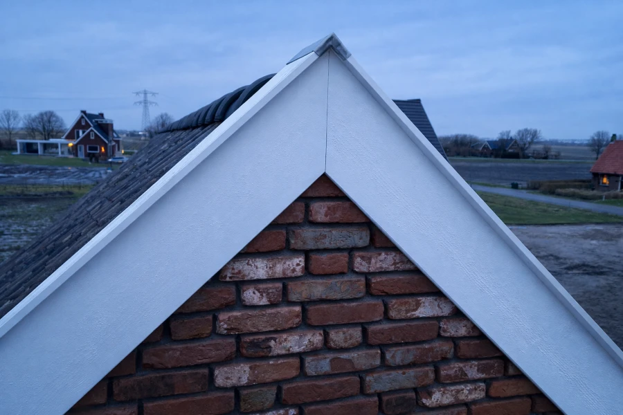 Klassieke schuur met paardenstallen.05